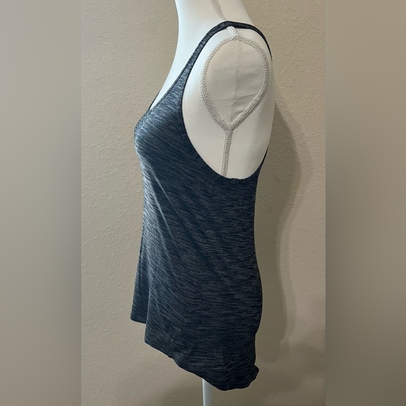 Lululemon Athletica Gray ‘Salute The Sun’ Tank - Picture 4 of 10